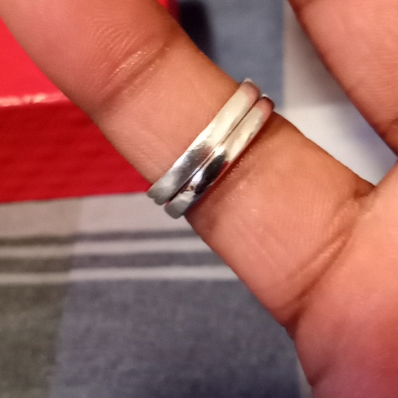 Don't need it anymore, no longer engaged - Picture 4 of 4